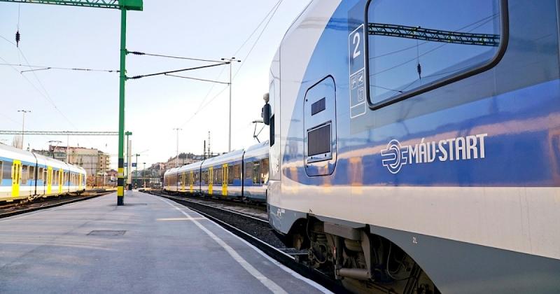 A MÁV-bérlet árának visszaigénylése sokkal könnyebb folyamat, mint ahogy azt elsőre gondolnád!