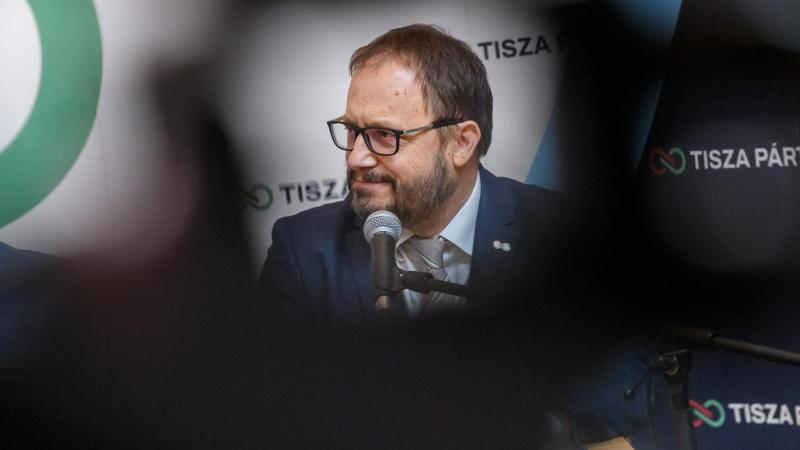 Magyar Péter: Megdöbbentő döntés született a Fővárosi Törvényszéken, amely védelmébe vette az Indexet.
