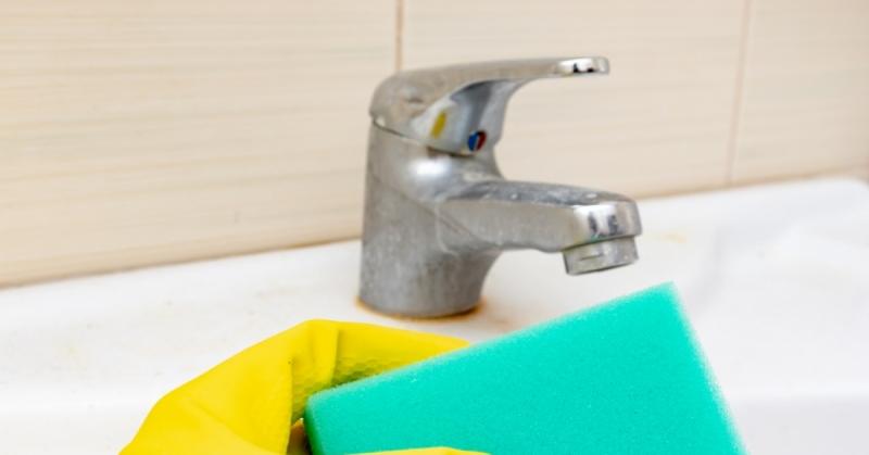 Fénylő csap, vízkőmentesen: használd ezt a zselét, és garantáltan leesik az állad, amikor meglátod az eredményt!