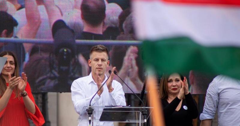 Ismételten távozásra szólította fel Magyar Péter az egyik kormányzati tisztségviselőt.