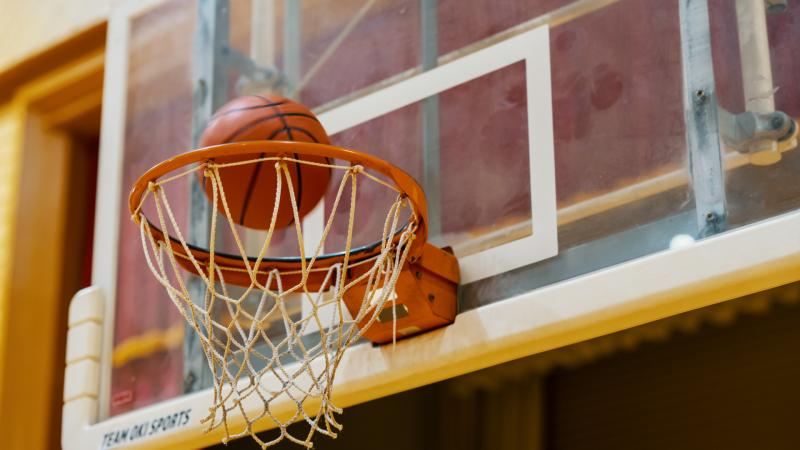 Öt év kihagyás után újra visszatér Kínába az NBA, és ezzel izgalmas lehetőségeket kínál a kosárlabda rajongóinak. Az esemény nemcsak a sportág szerelmeseit hozza lázba, hanem a helyi közösségek számára is új élményeket és lehetőségeket teremt. A visszatér