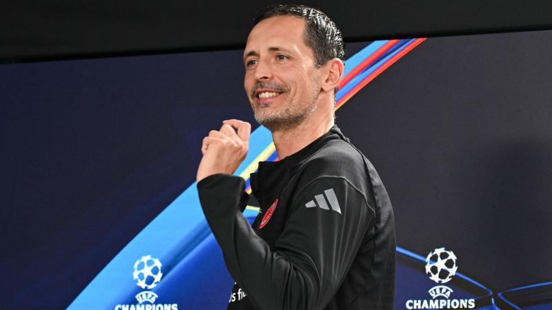 Az Eintracht Frankfurt meglepő lépésekkel készül a Liverpool ellen – nézd meg a videót!