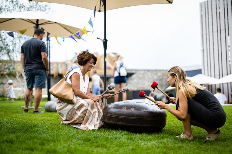 Nincs hangom, és a ritmusérzékem is eltűnt. De miért jó a Bélaműhely?