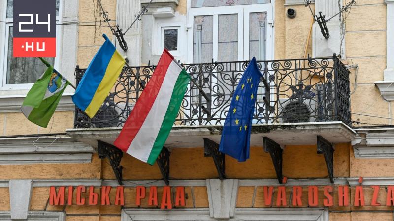 Kárpátaljai magyar egyetemisták fogságba esése a beregszászi hadkiegészítő parancsnokságon.