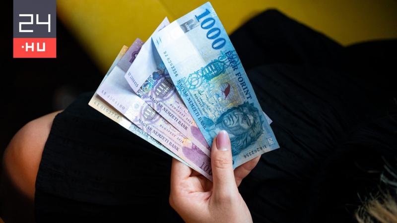 Otthontámogatás: Megérkezett a rendelet, amely tartalmazza a részleteket | 24.hu

Az otthontámogatás új rendelete végre napvilágot látott, és számos fontos információt oszt meg a lakossággal. Az új szabályozás célja, hogy segítséget nyújtson a családoknak